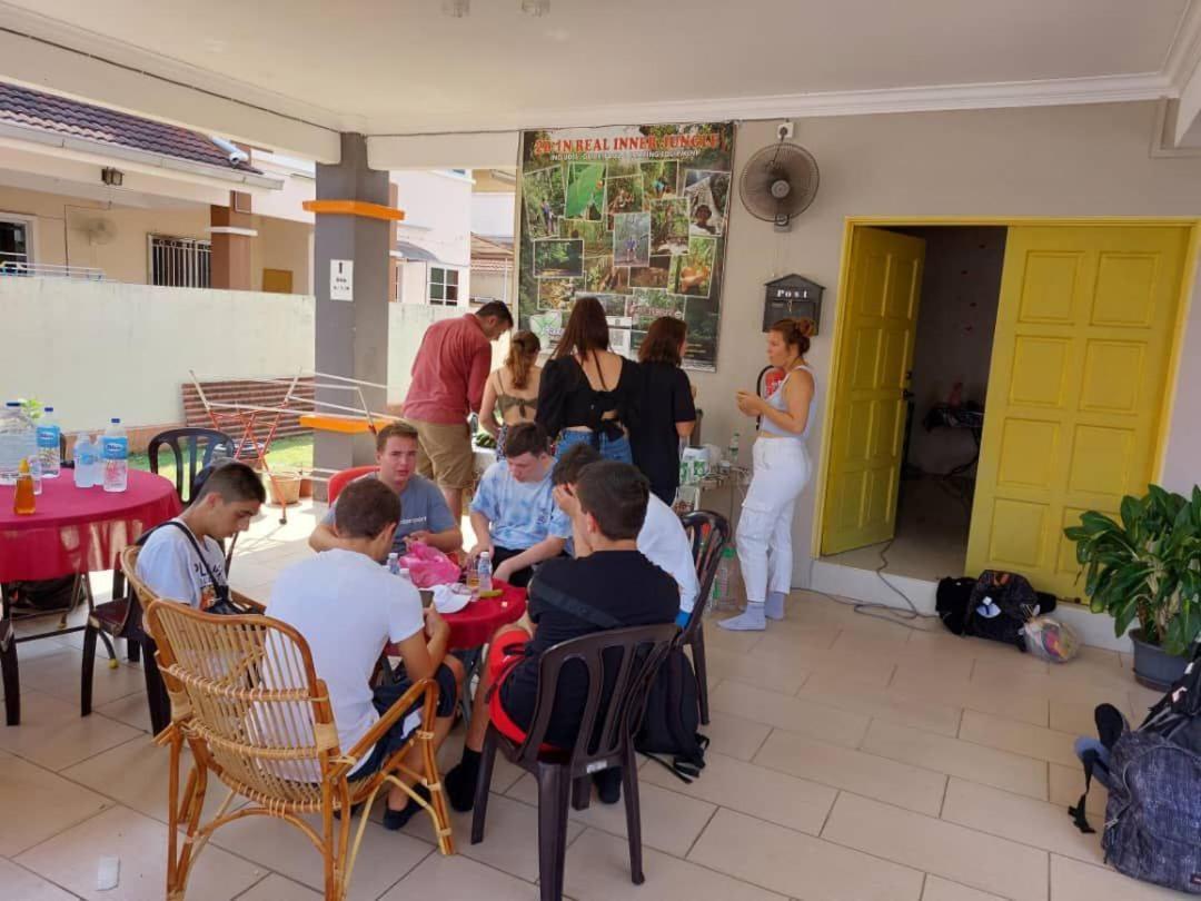 Greenleaf Angsana Homestay Джерантут Екстер'єр фото