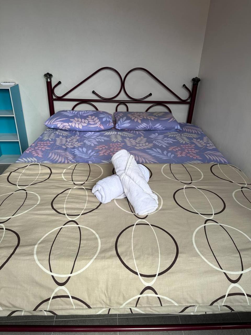Greenleaf Angsana Homestay Джерантут Екстер'єр фото